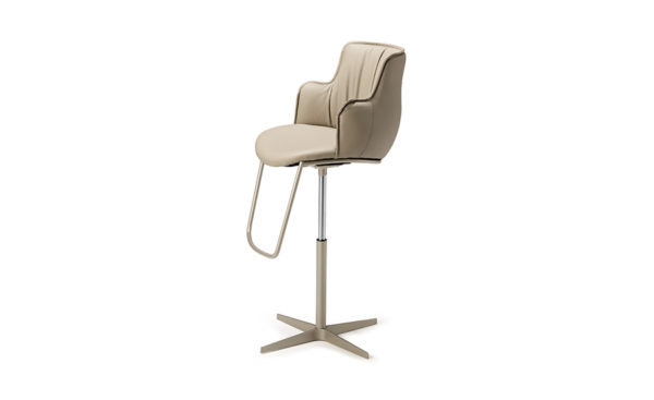 Rihan a | Cattelan Italia ®